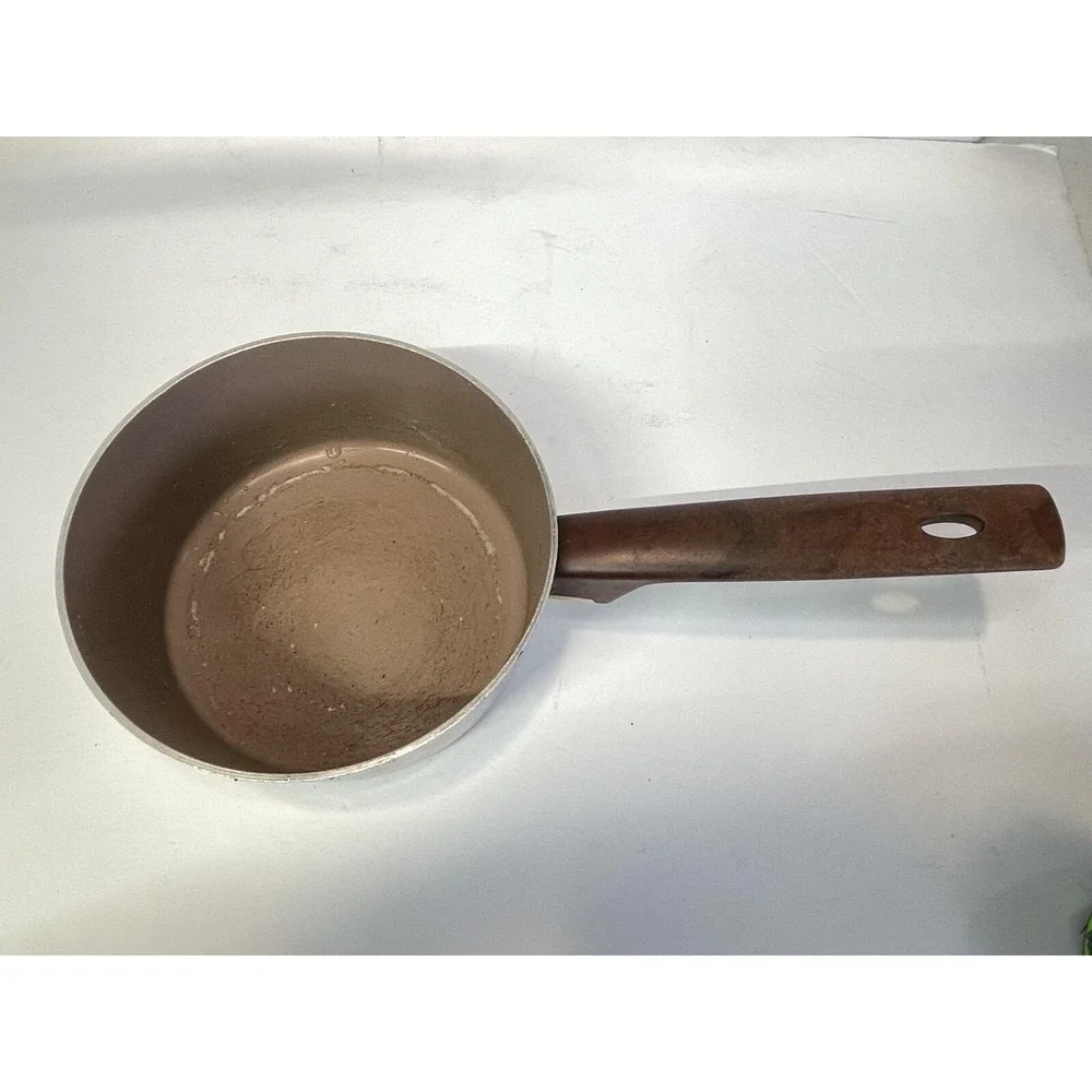 Vintage Regal Ware Quality Aluminum 6